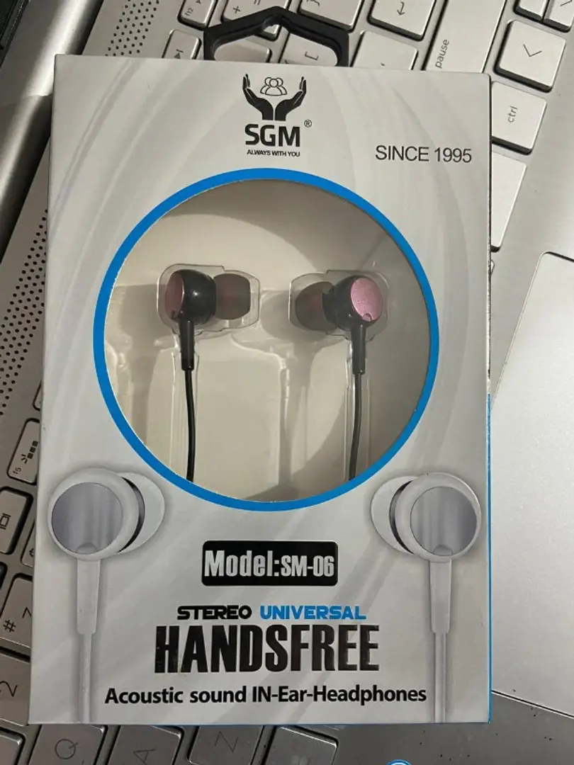 sgm earphones price