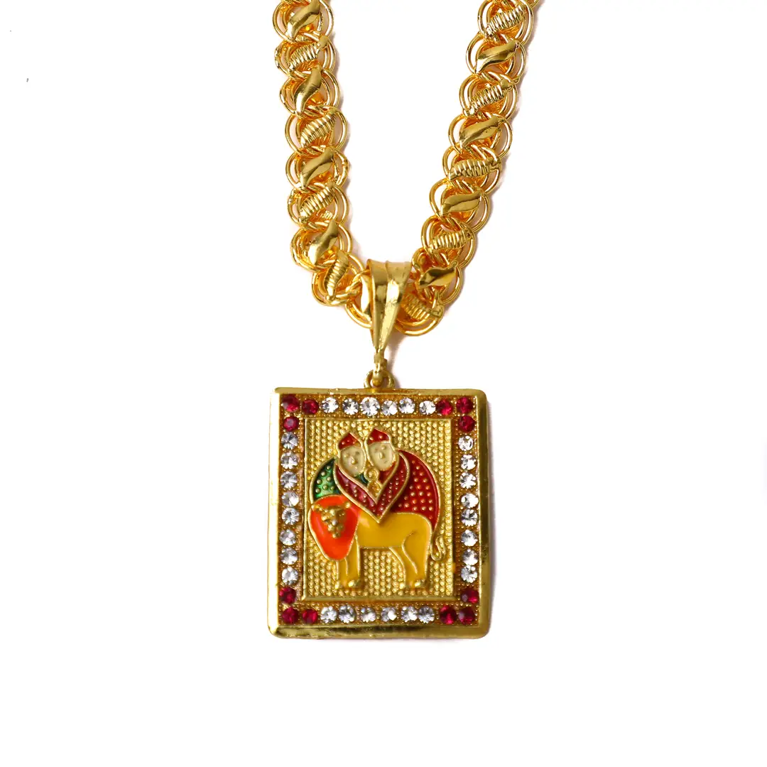 krishna locket gold,krishna locket online,krishna pendant in silver,radha  krishna locket mac… | Gold jewellery design necklaces, Gold pendant jewelry,  Locket design