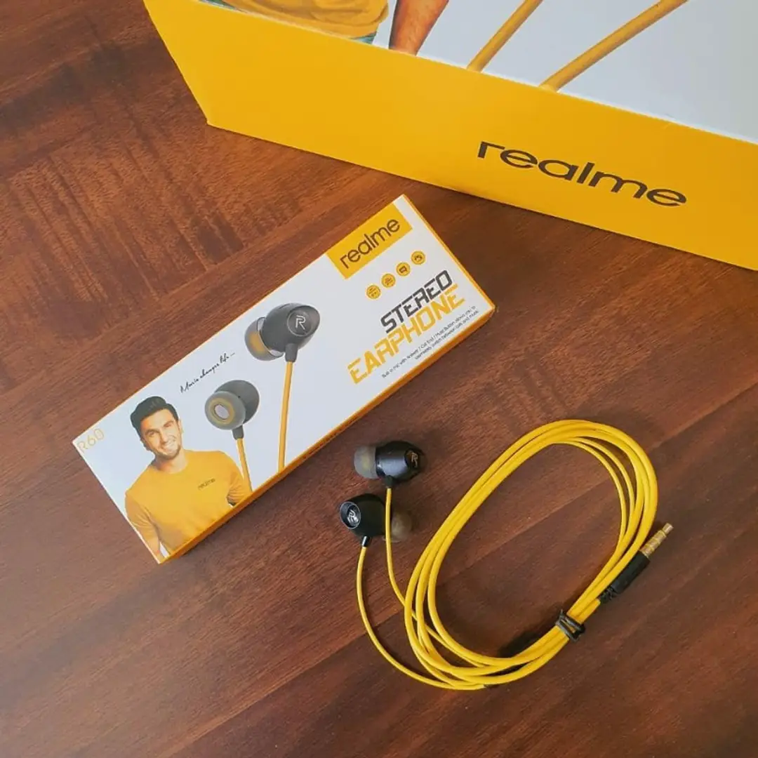 Headphones discount for realme