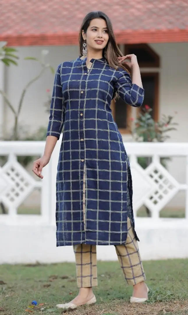 Navy Blue Cotton Blend Checked Kurtas For Women