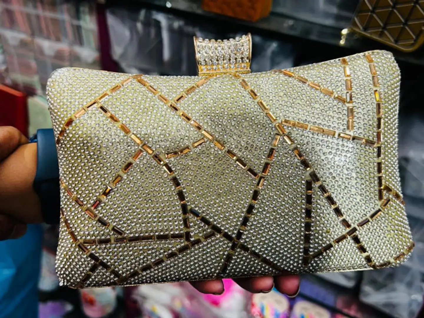 Party wear clutches 2025