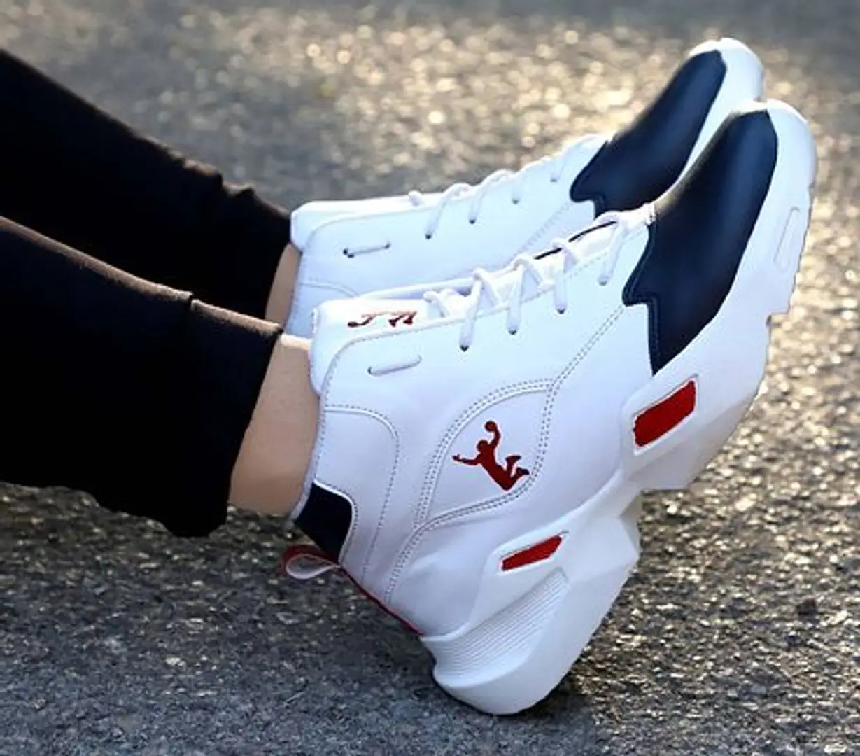 Mens Stylish and Trendy Self Design Synthetic Casual Sports Shoes
