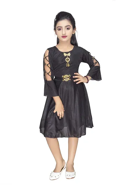 Buy online Girls Round Neck Short Sleeves Frock from girls for Women by  Radprix for ₹369 at 26% off | 2024 Limeroad.com