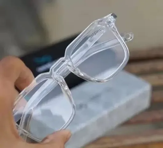 Trendy Fashionable Rectangular Sunglasses