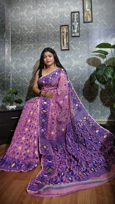 10 Jaw Dropping Saree Moments Of Janhvi Kapoor | Times of India