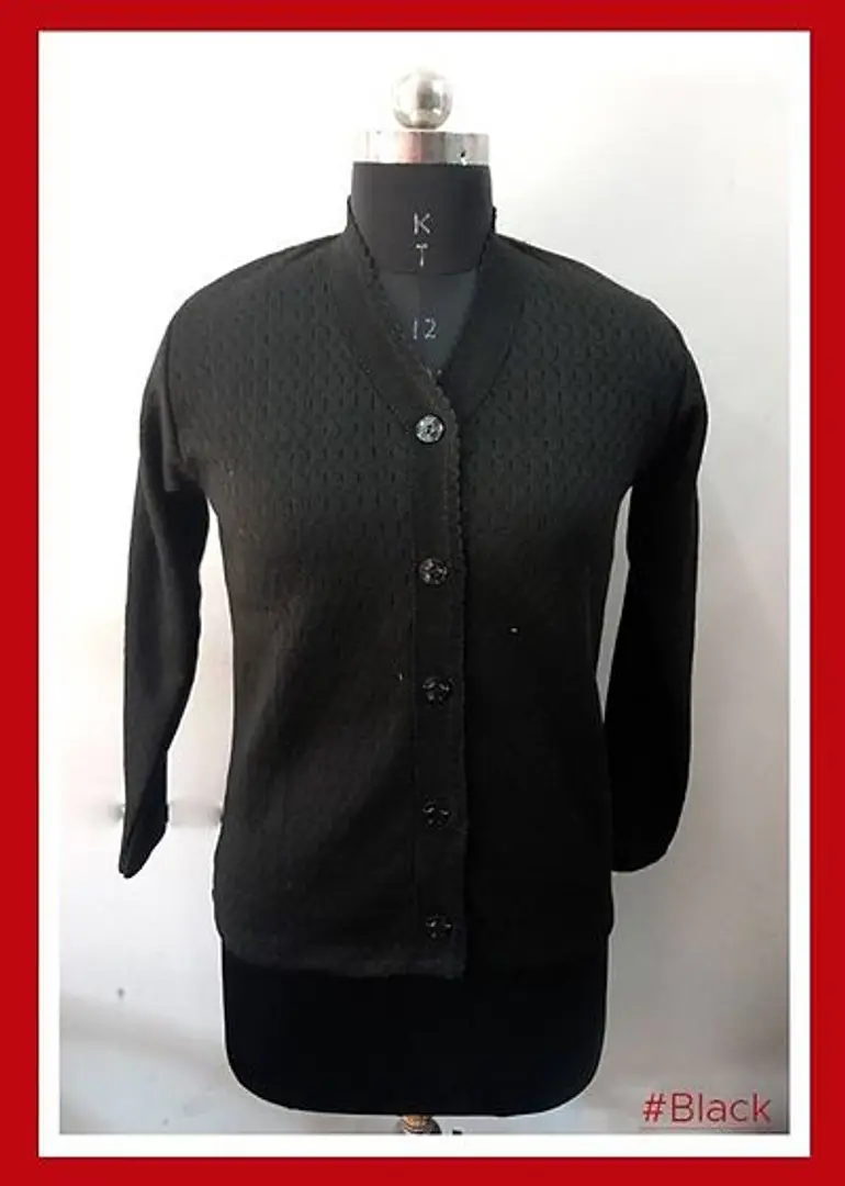 Stylish woolen sweater 2025