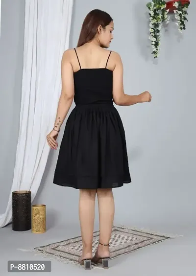 Trendy Rayon Black Solid Mini Skirt For Women-thumb2