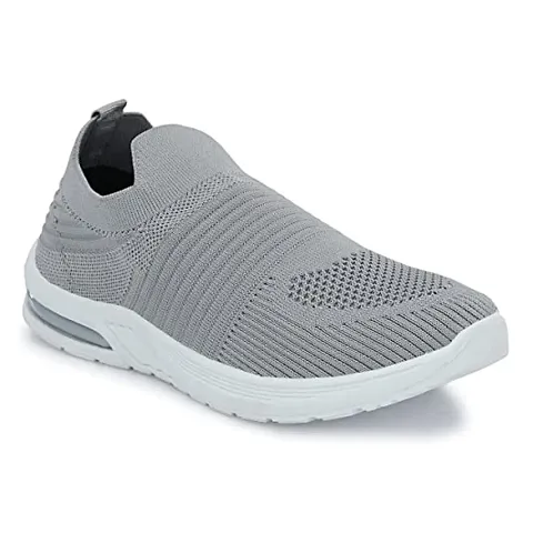 Fashionable Sports Shoes For Women 