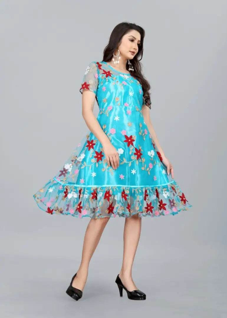 Buy FOREVER NEW Green Womens Fit And Flare Silhouette Sallie Embroidered  Dress | Shoppers Stop