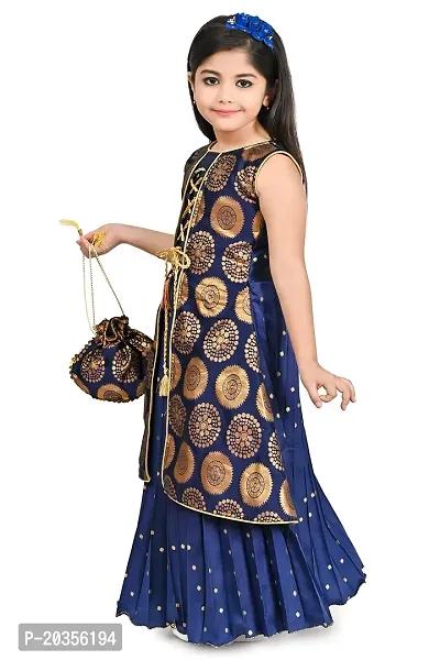 Ethnic Gown - Buy Ethnic Gown online in India