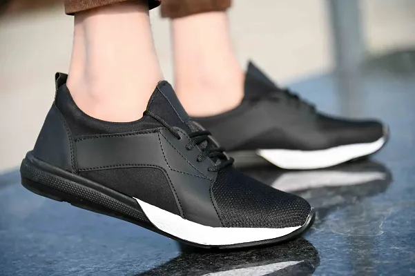 Elegant & Stylish Black Mesh Sports Shoes For Men