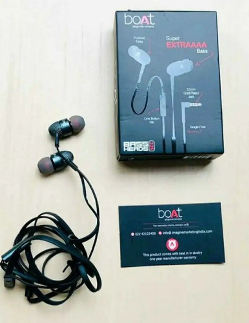 boat earphones m521