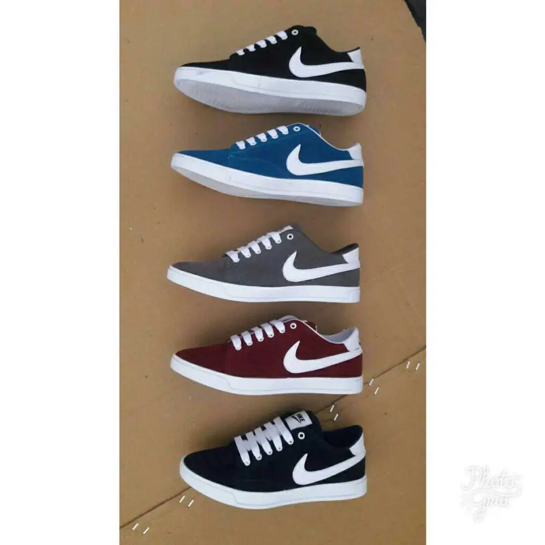 nike casuals