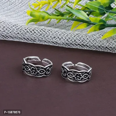Traditional Silver Oxidized Toe Rings Set Bichiya for women-thumb4