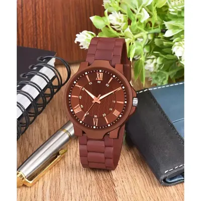 VITREND (R-TM) Royal Look Trendy Design Good Looking Gift Fully Stoned  Style Copper Color Chain Model Analog Watches for Women : Amazon.in: Fashion