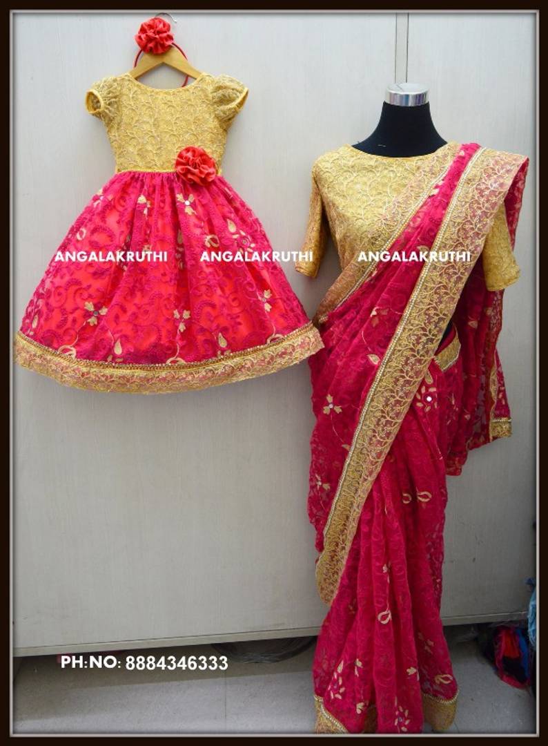mom and daughter traditional dresses