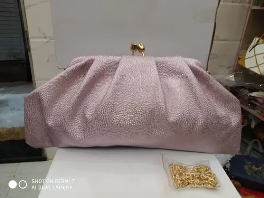 Party wear hand best sale clutch
